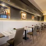 Western Farnese Отель 4*