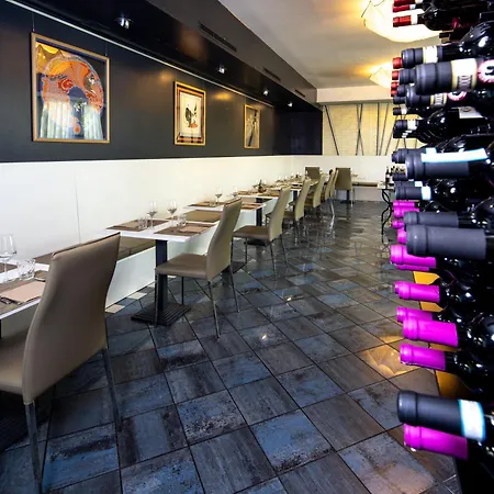 Western Farnese Hotel 4*