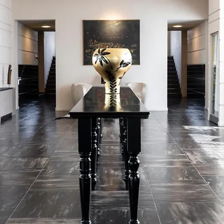 Western Farnese Hotel