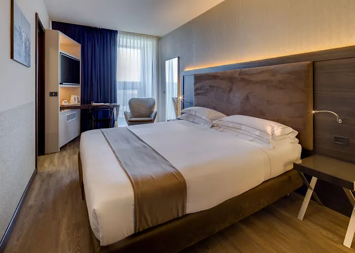 Hotel Western Farnese Parma