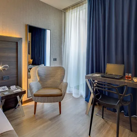Hotel Western Farnese 4*