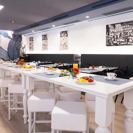 Western Farnese Hotell 4*