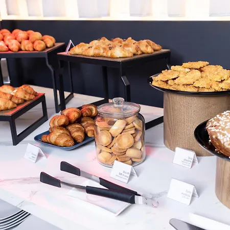 Hotell Western Farnese Parma