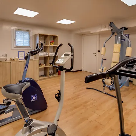 Hotell Western Farnese Parma