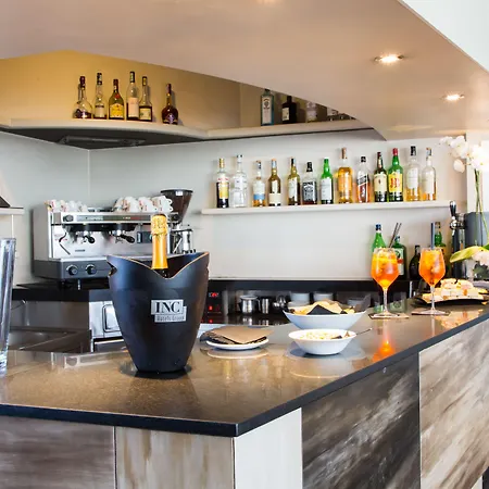 Western Farnese Hotell 4*