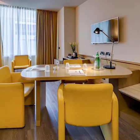 Western Farnese Hotel 4*