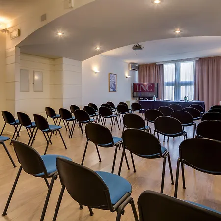 Western Farnese Parma