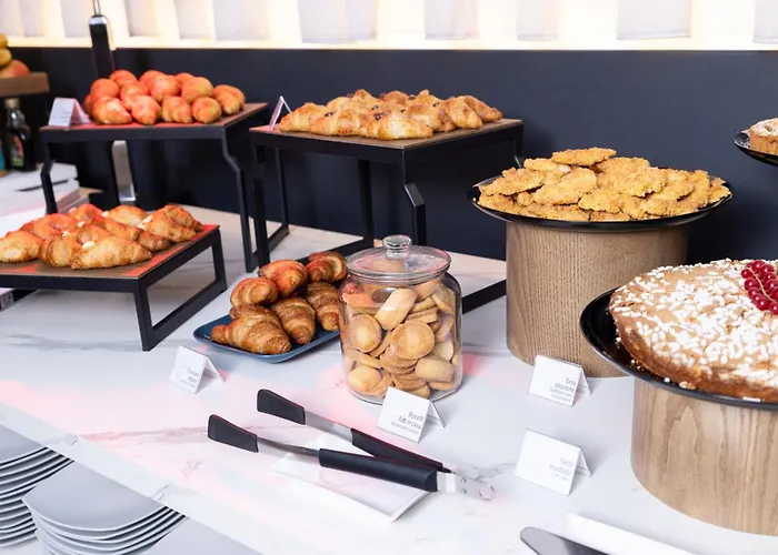 Отель Western Farnese Парма